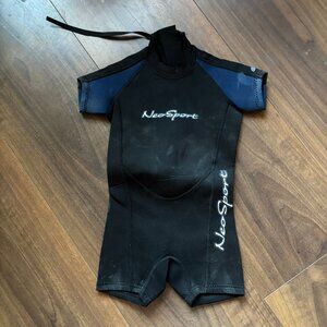 Unisex Kid's Youth NeoSport Shorty Wet Suit - Size 2
